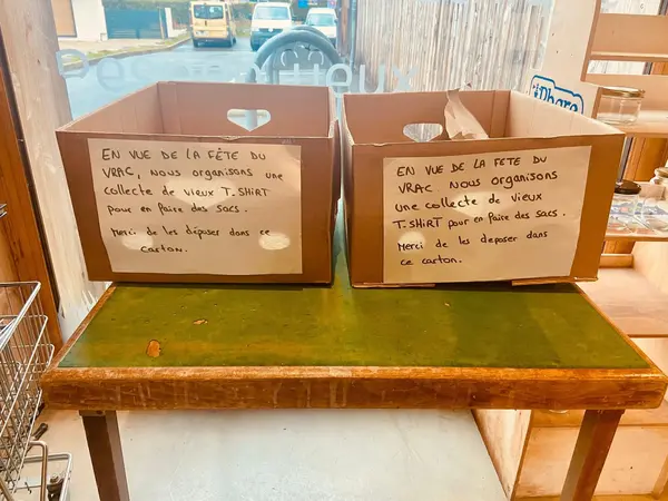 COLLECTE DE T- SHIRT